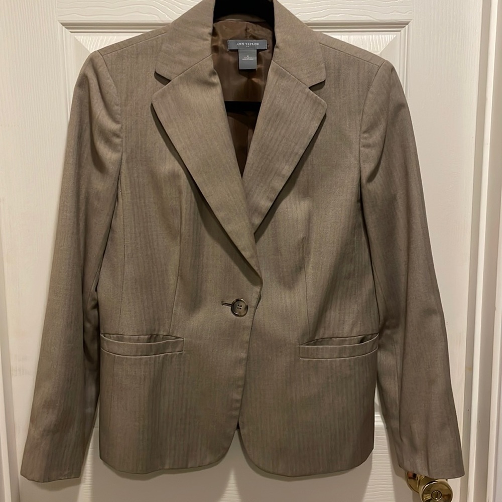 Ann Taylor herringbone single button blazer